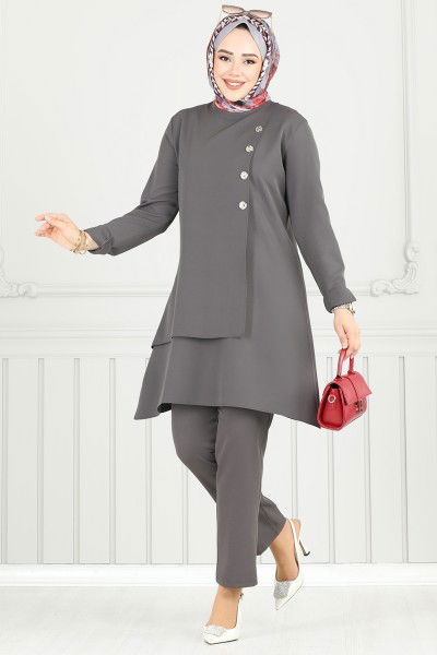 U.K.B. - Aksesuar Düğmeli Tesettür Takım 23012UKB139-MS Antrasit
